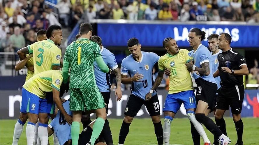 包含南美足球实力对决如期举行,豪门再度交手的词条 包含南美足球实力对决如期举行,豪门再度交手的词条