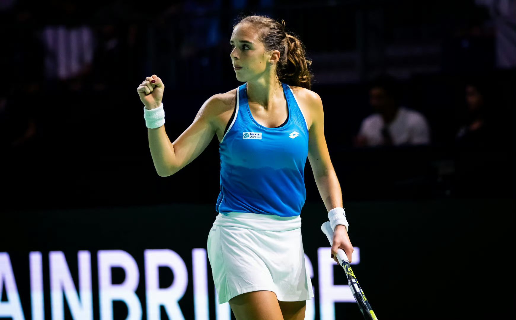 半岛体育vip注册-包含波兰险胜苏格兰,晋级淘汰赛资格在望的词条