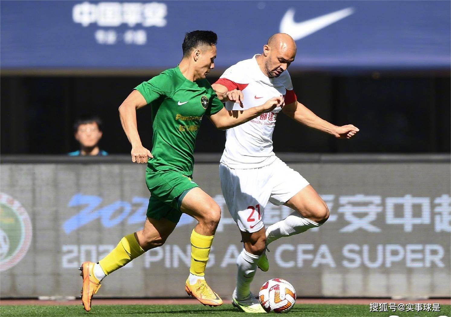 关于卢顿主场战胜实现反超,连胜优势积分榜跻身前列的信息 关于卢顿主场战胜实现反超,连胜优势积分榜跻身前列的信息