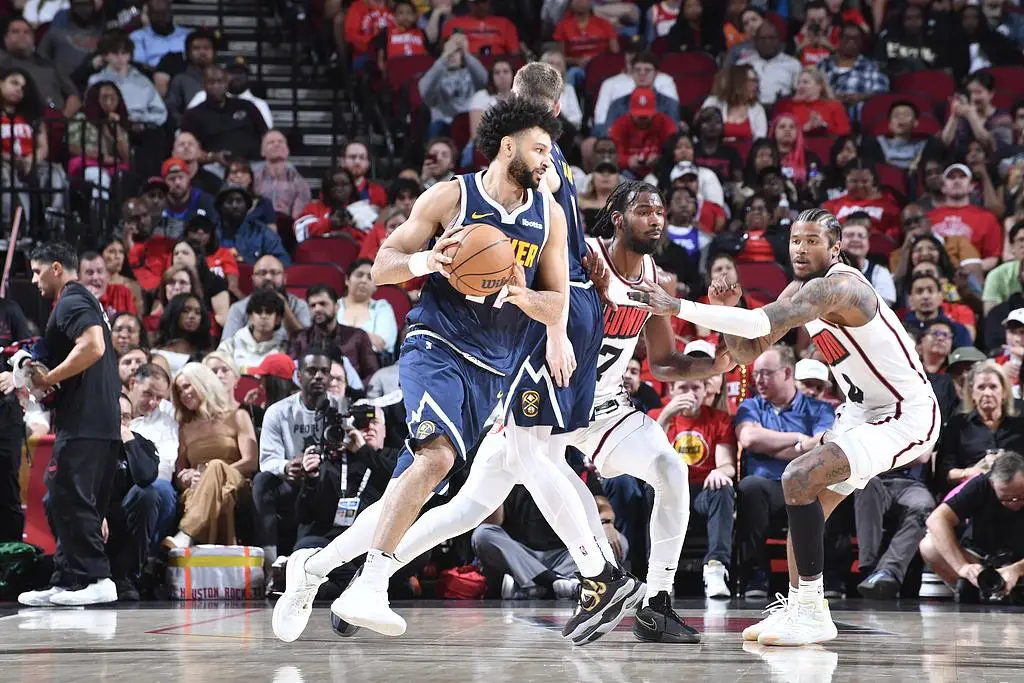 关于掘金后卫神勇表现,率队击败对手的信息 关于掘金后卫神勇表现,率队击败对手的信息