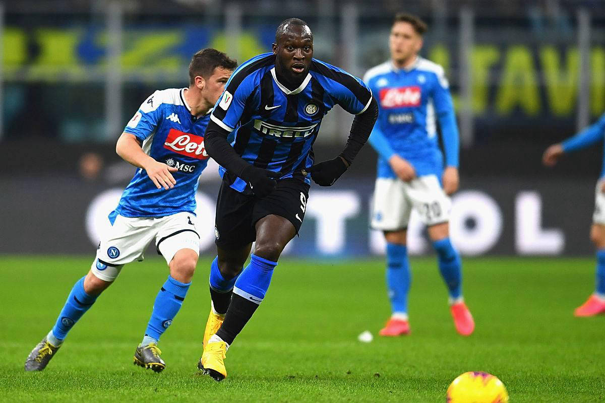 半岛体育地址-卡利亚里主场战平,保持不败有所进步的简单介绍