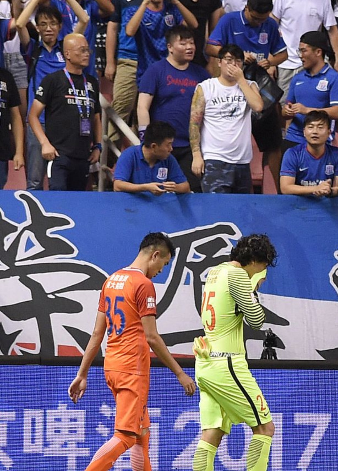 半岛体育链接-关于上海比斯利客场战胜重庆斯威,河南建业主场惨败山东泰山的信息