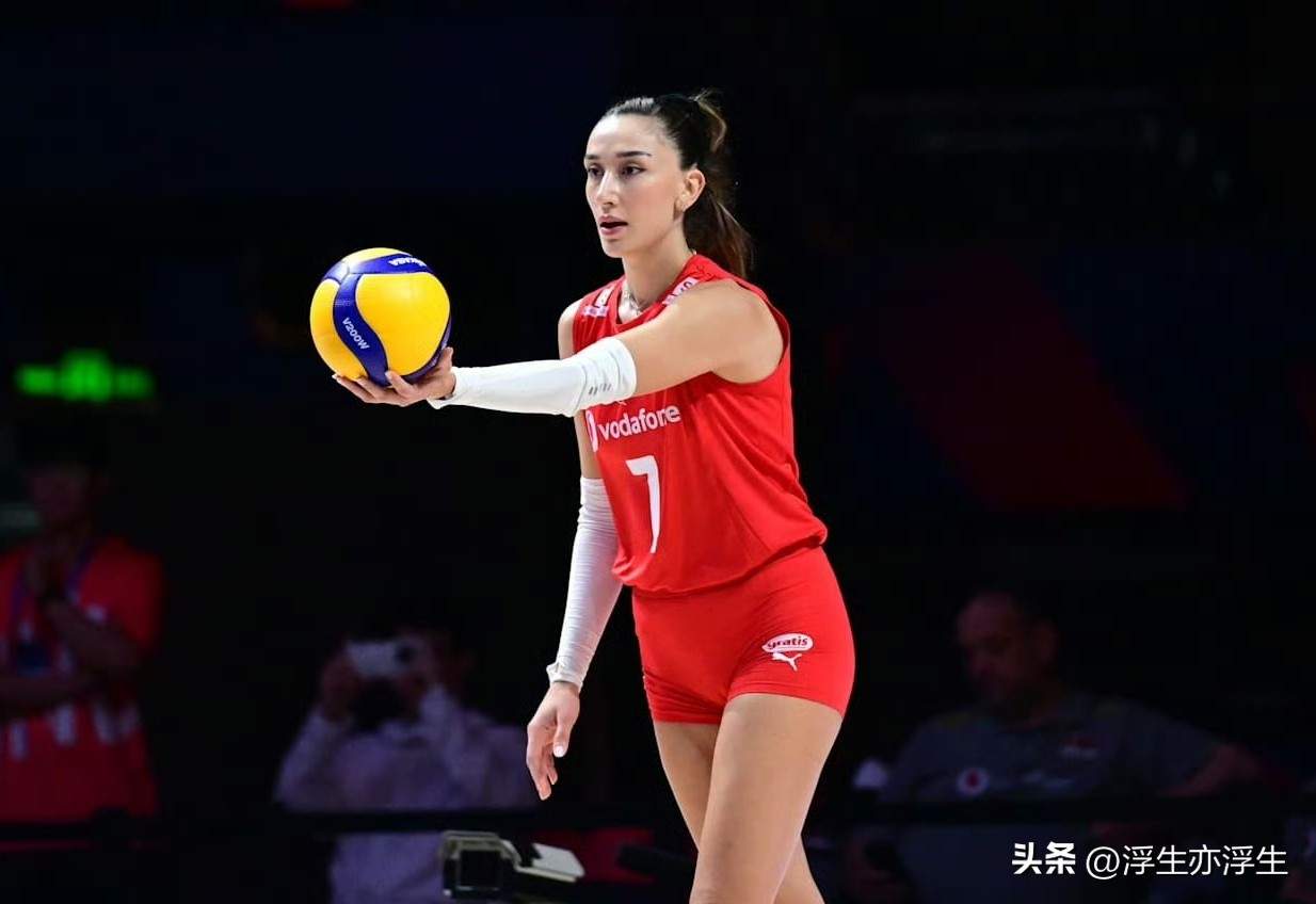 罗恩取胜破局，启程冲顶法国联赛