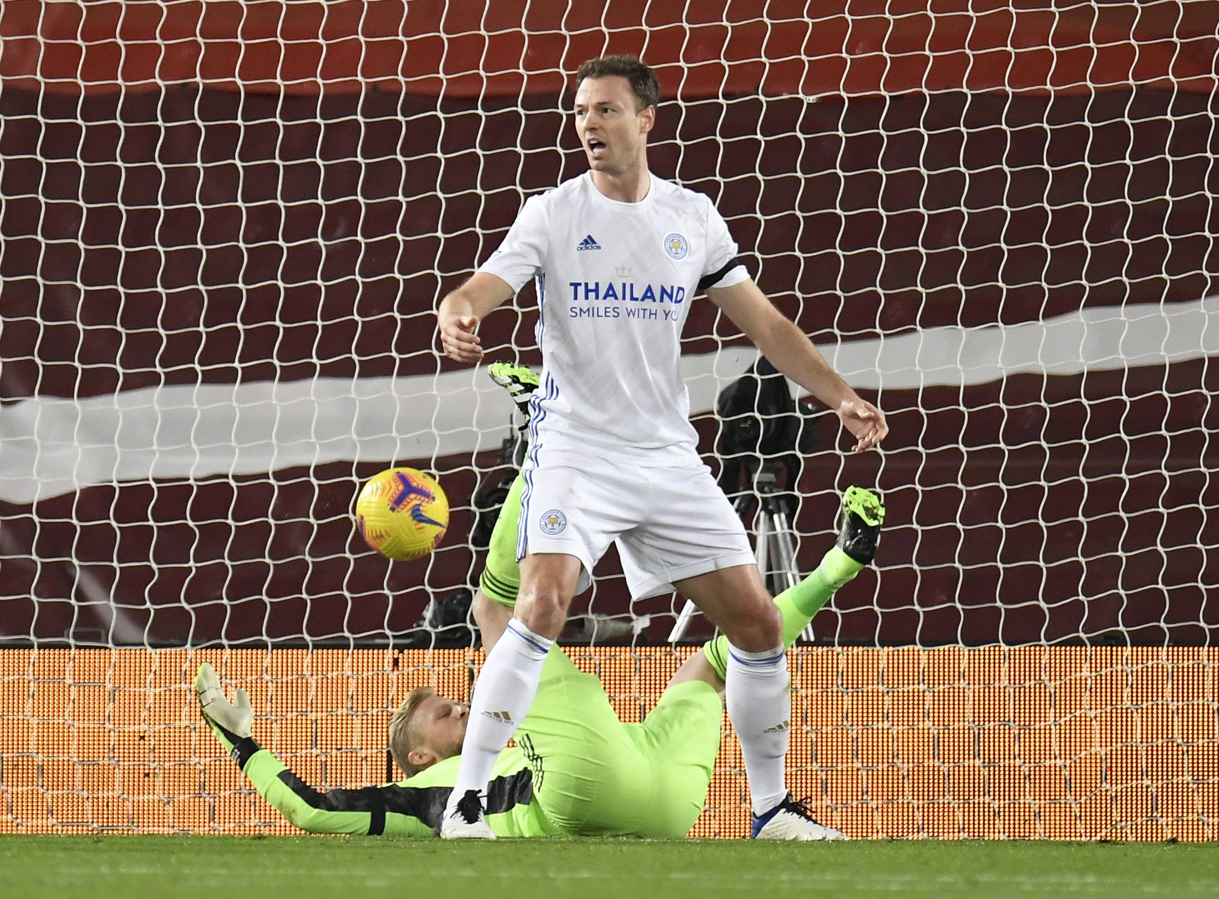 半岛体育地址-莱斯特城后防组合更换，效果显著的简单介绍