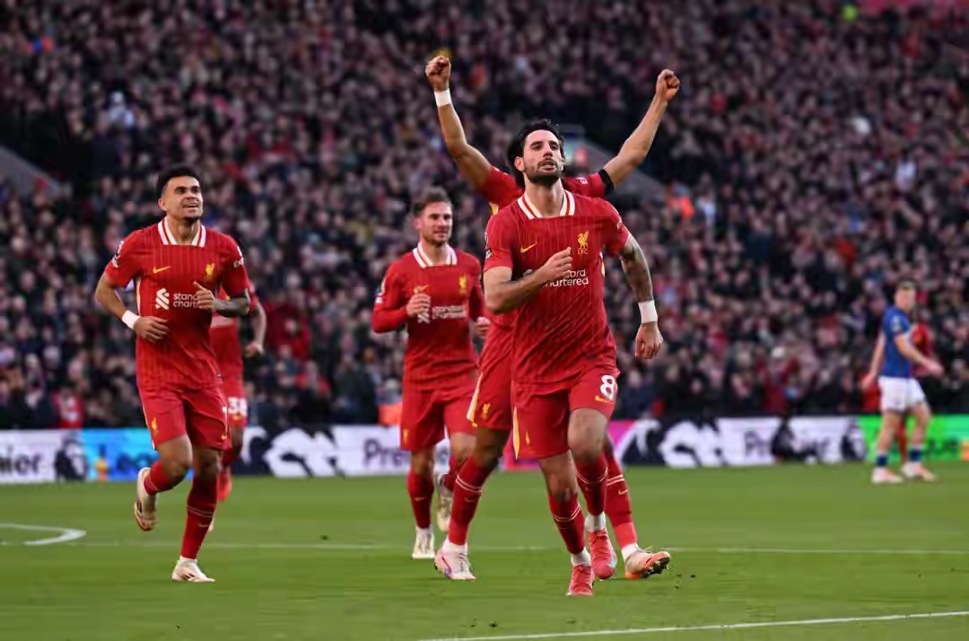 半岛体育入口-关于利物浦与对手过招大获全胜，为球队在英超比赛场上锁定胜利的信息