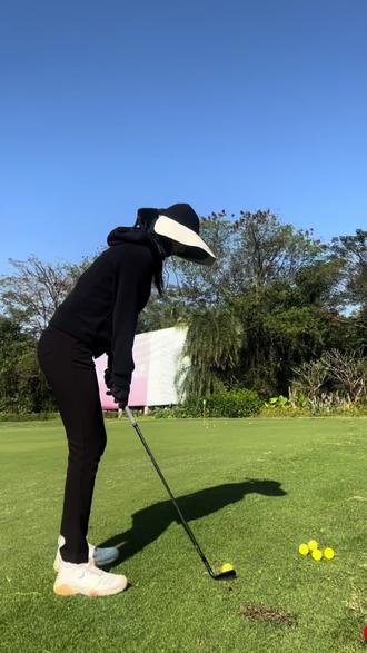 半岛体育课程-包含高尔夫赛场惊现黑马，更多运动员脱颖而出的词条